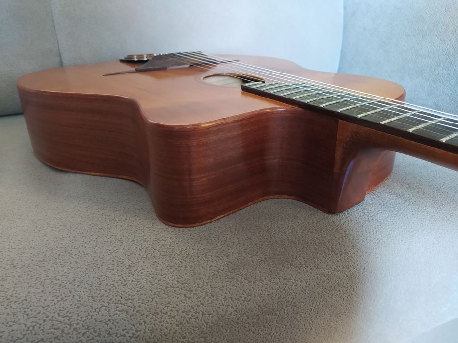 Gitara Gypsy Jazz