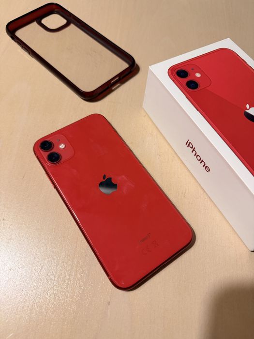 Iphon 11 - czerwony uzywany w bardzo dobrym stanie