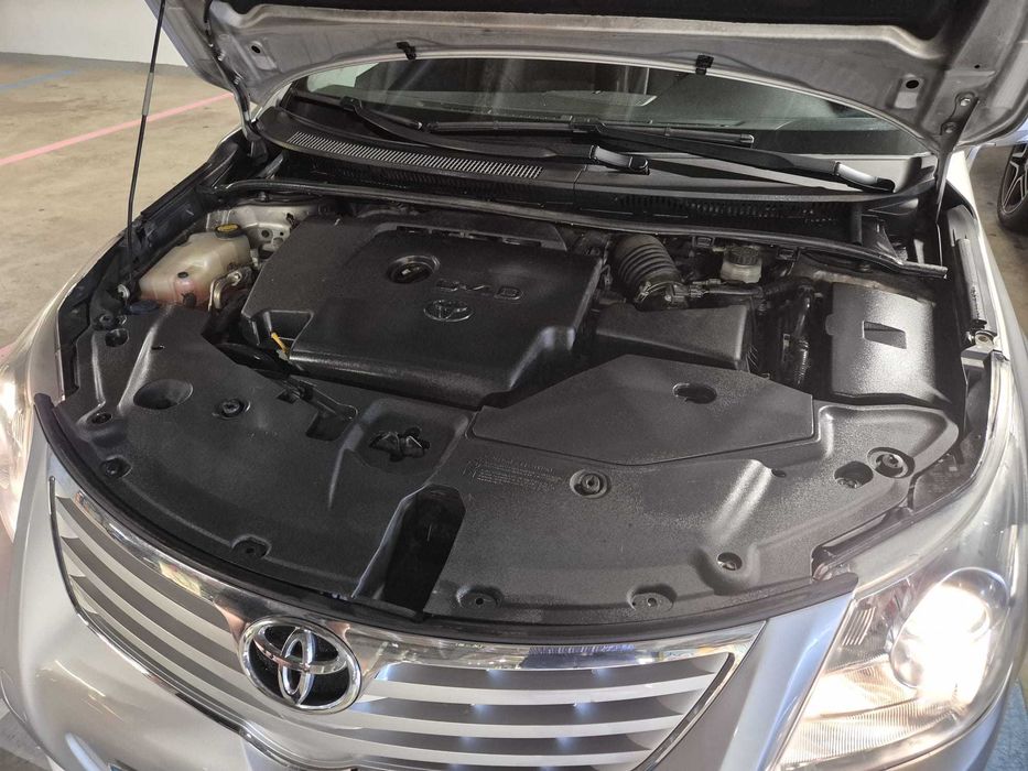 Toyota Avensis SW 2.0 D-4D 126 cv