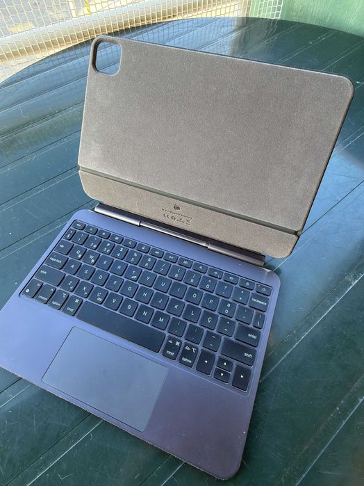 Capa Iservice com Teclado Português touchpad  + Apple Pencil USB-C para iPad Air M2 11”