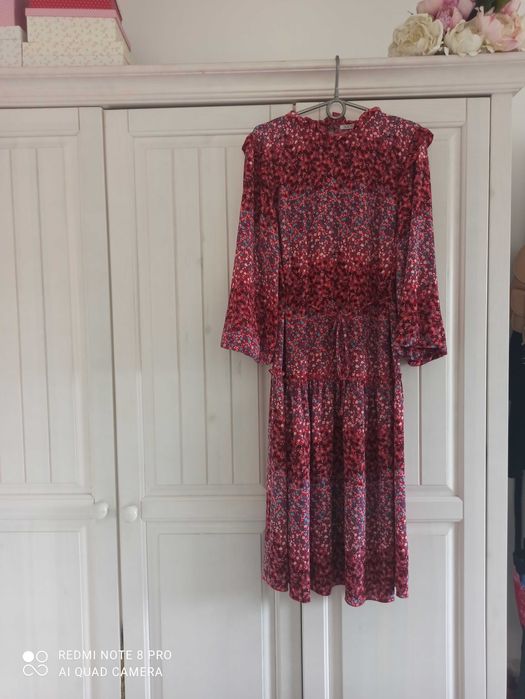 Sukienka Quiosque r.44