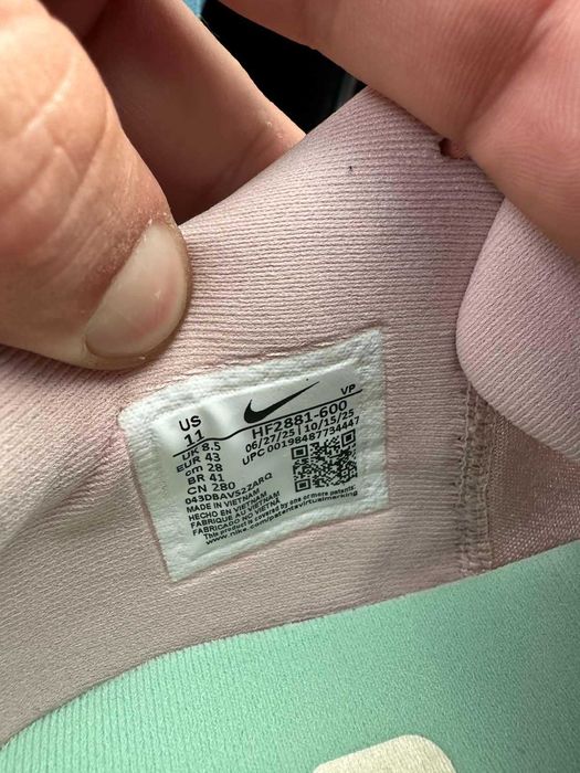 Nike Sabrina 3 [EUR 42, 43, 44.5] - NEW