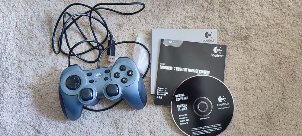 Gamepad Logitech Rumblepad 2  USB + Caixa + CD