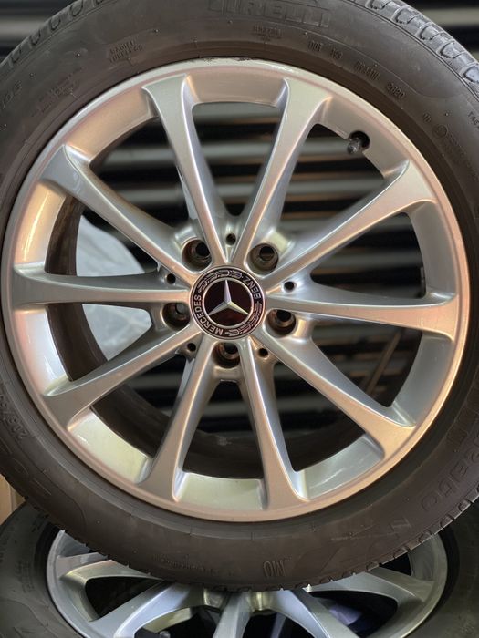 Jantes originais mercedes 17 CLA classe A 5x112