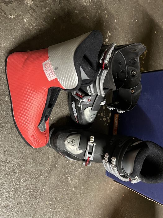 Buty narciarskie dziecięce Tecnica rozmiar 22 skorupa 265 mm