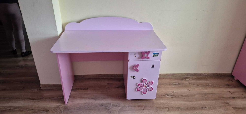 Meble dla dziecka  pokój dziecięcy , łóżko, szafa, biurko, szafki