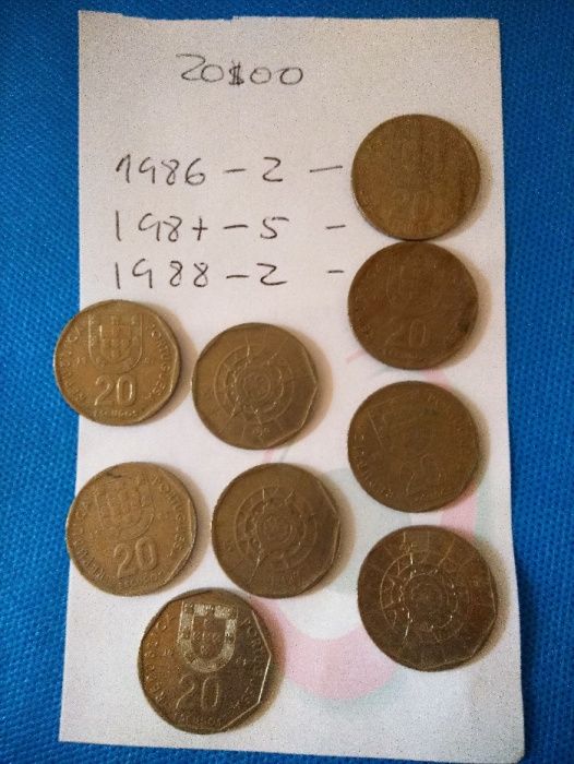 9 Moedas antigas de 20$00