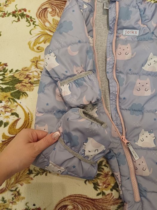 Продам дитячий комбінезон joiks