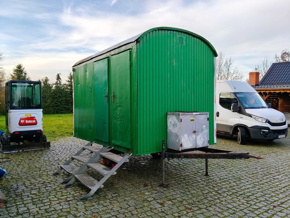 przyczepa socjalna , przyczepa budowlana