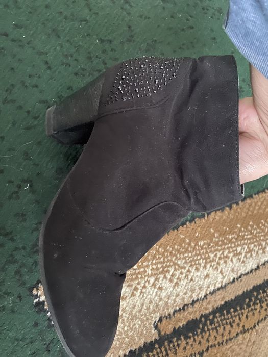 Сапоги шкіра осінь весна, міцні, в гарному стані