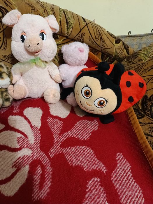 Продам  мягкие игрушки