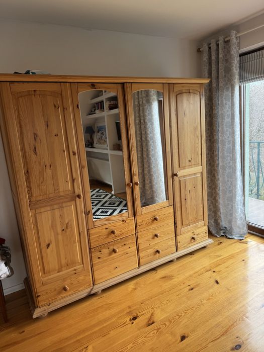 Szafa drewniana sosnowa