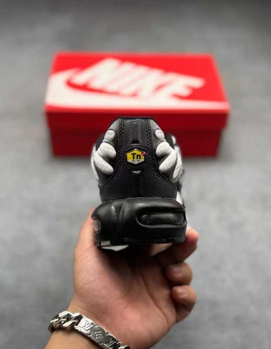 Nike Air Max TN Plus R.42