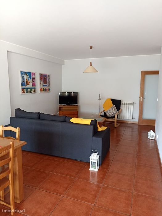 Apartamento com piscina em condomínio privado