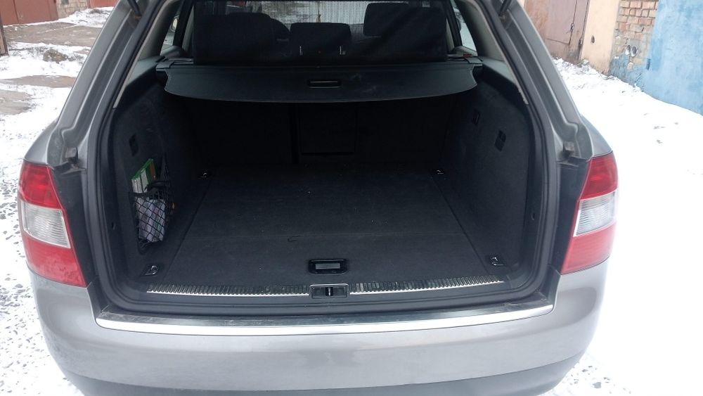 Продаю ауді а4б6