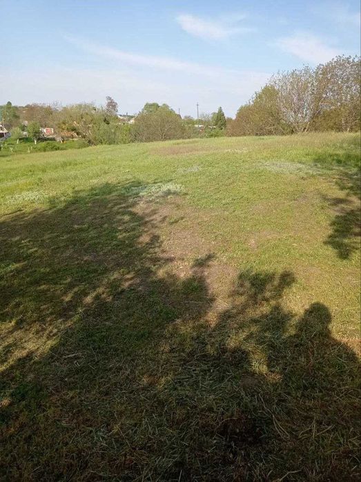 Продам дерев'яний будиночок в с. Красна Слобідка, Обухівського р-ну!