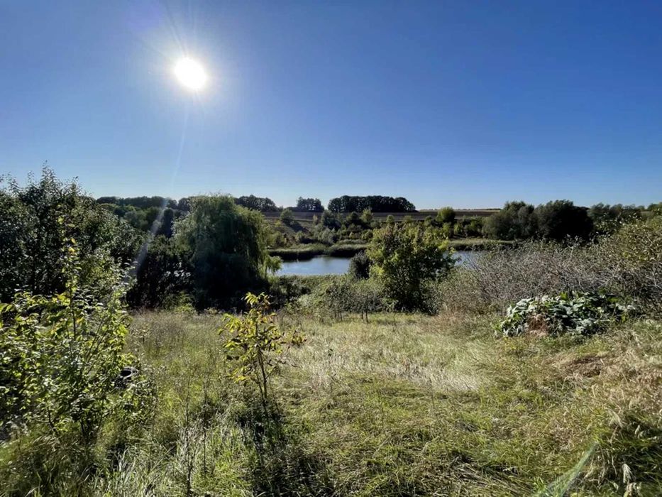 Продам будинок с. Велика Мотовилівка.Вихід до озера,27 соток