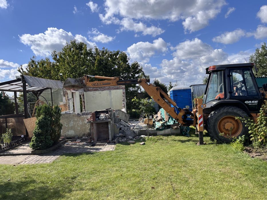 Usługi koparką i wyburzenia