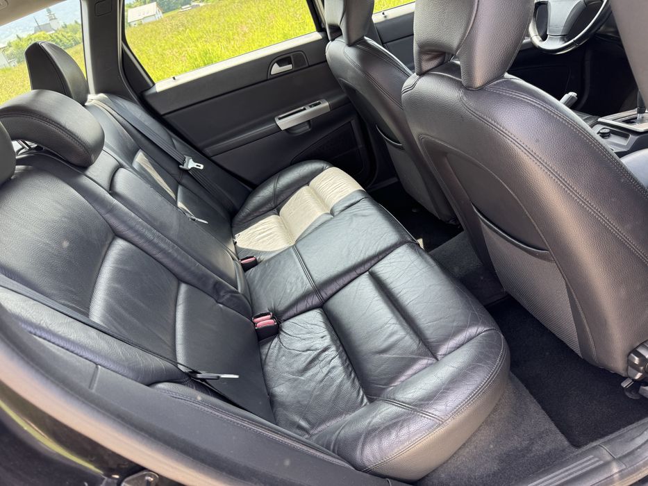 Volvo V50. 2.4 diesel Automat