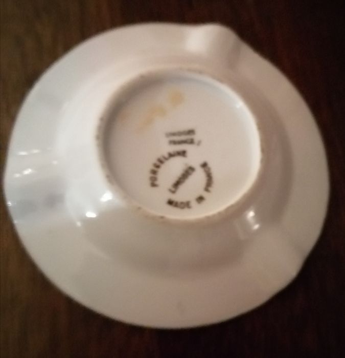 Cinzeiro Novo (Limoges) porcelana