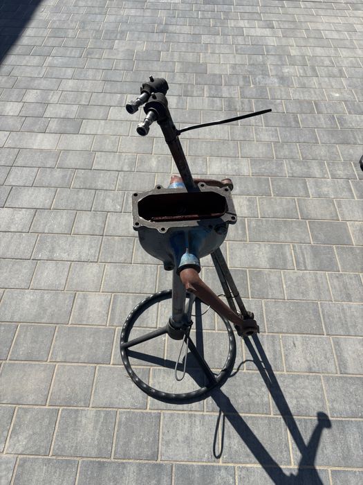 Kolumna kierownicza do Ursusa c-330 plus drążki