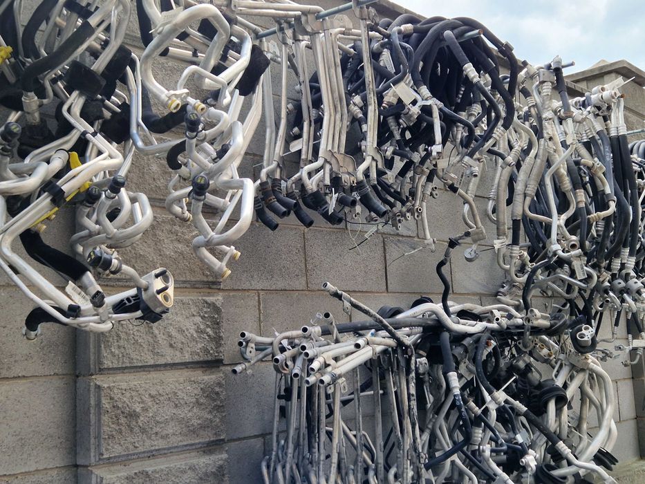 Трубки компресора кондиціонера VAG Volvo Ford Розбірка Запчастини Шрот