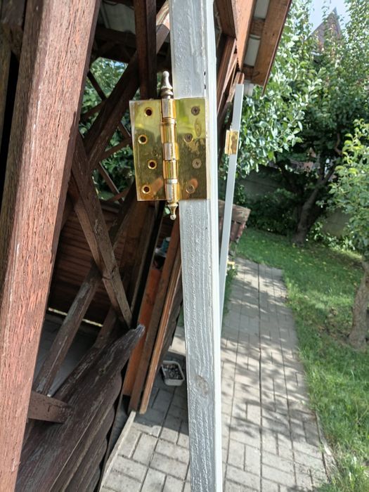 Продам б/у легкі міжкімнатні двері з МДФ