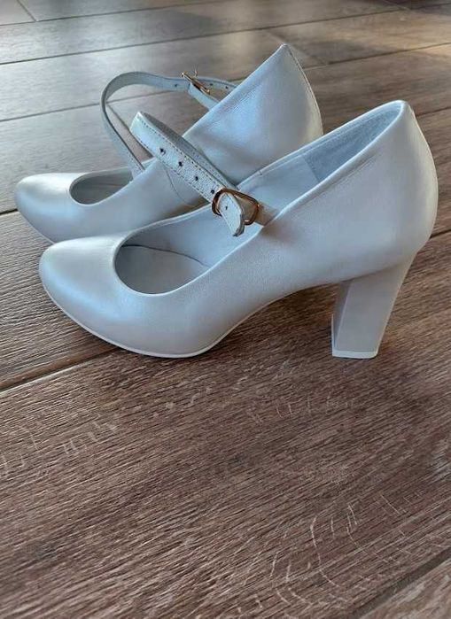 Nowe- Skórzane buty ręcznie robione La Marka