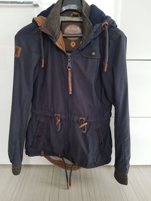 Piękna  damska kurtka  Naketano