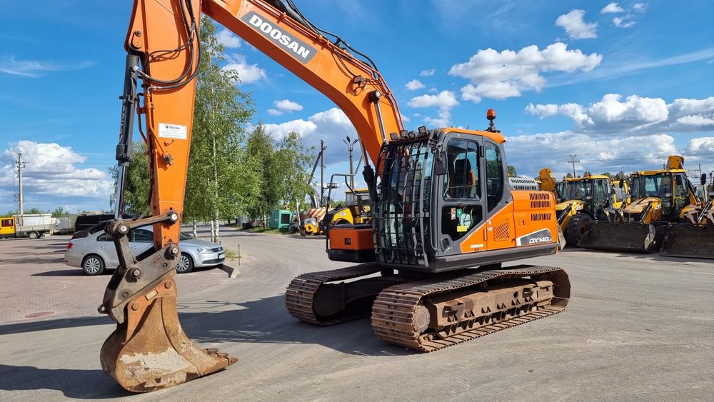 Экскаватор Doosan DX 140 LC 2020