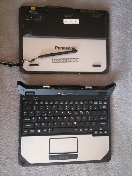 Panasonic CF 20 2 bater rysik WIN 11 2w1 i5- 7 gen 8GB 256GB 2 LATA GWARANCJI