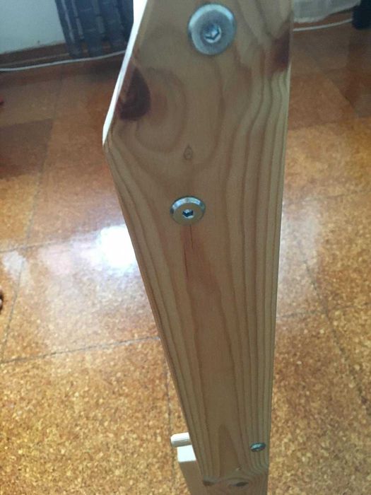 Estrutura de cama Solteiro (modelo IKEA)