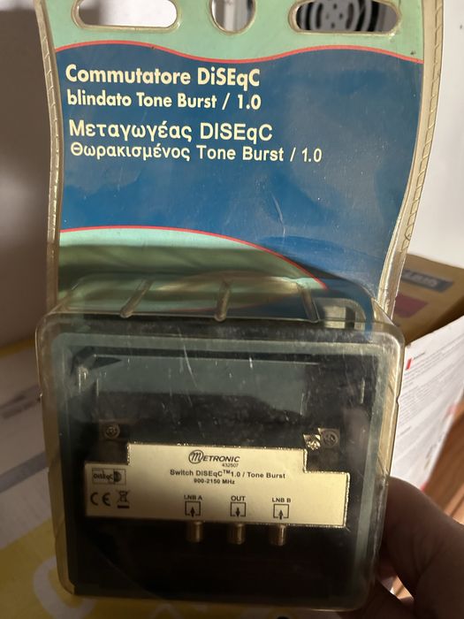 Comutador de parabolicas