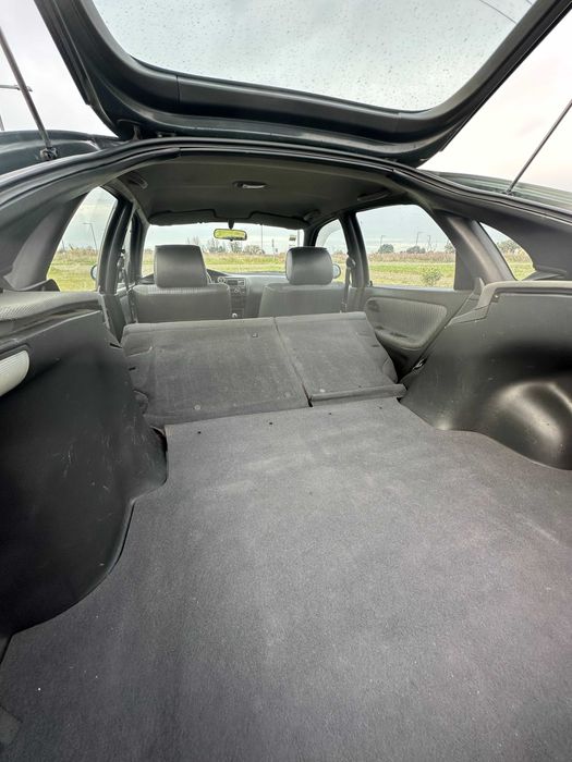 Toyota Corolla 1995 | Gasolina | Fiável e Económico