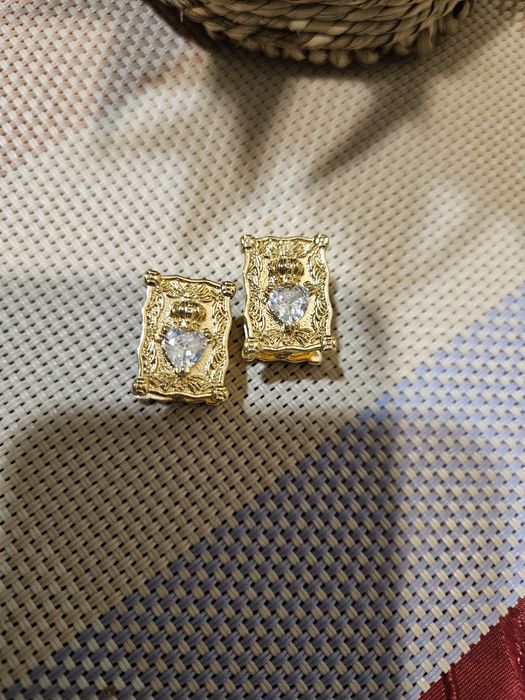 Продам стильні сережки.