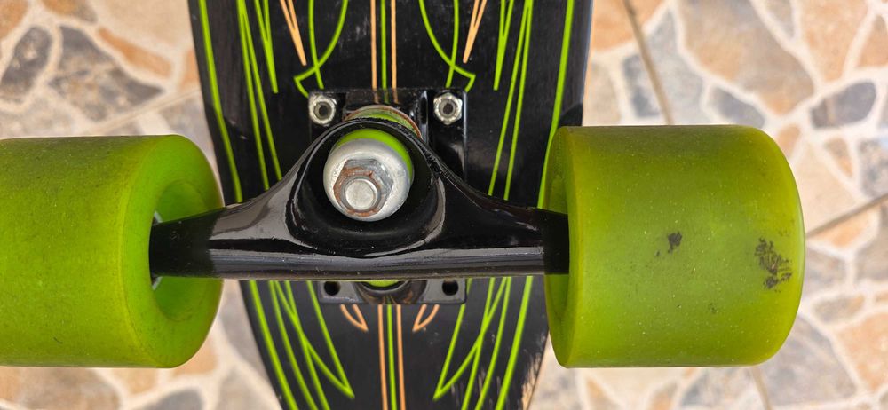 Genuine OSPREY Skateboard