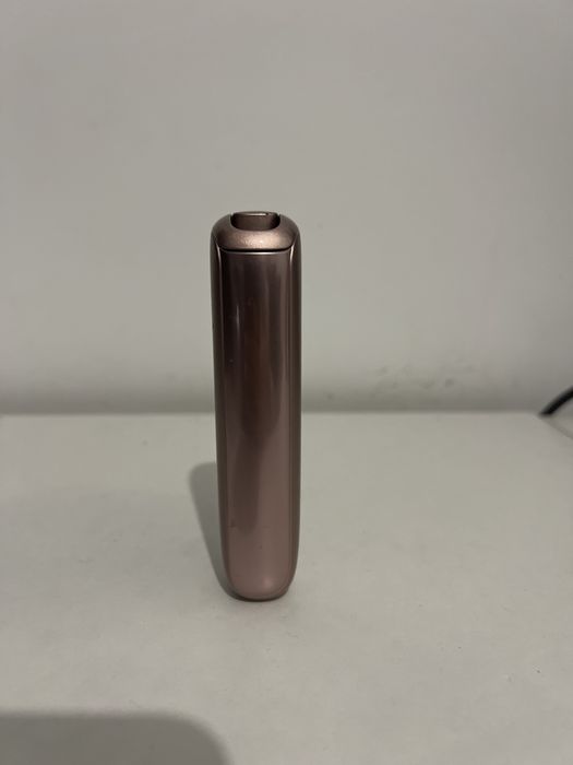 Maquina de tabaco aquecido ploom