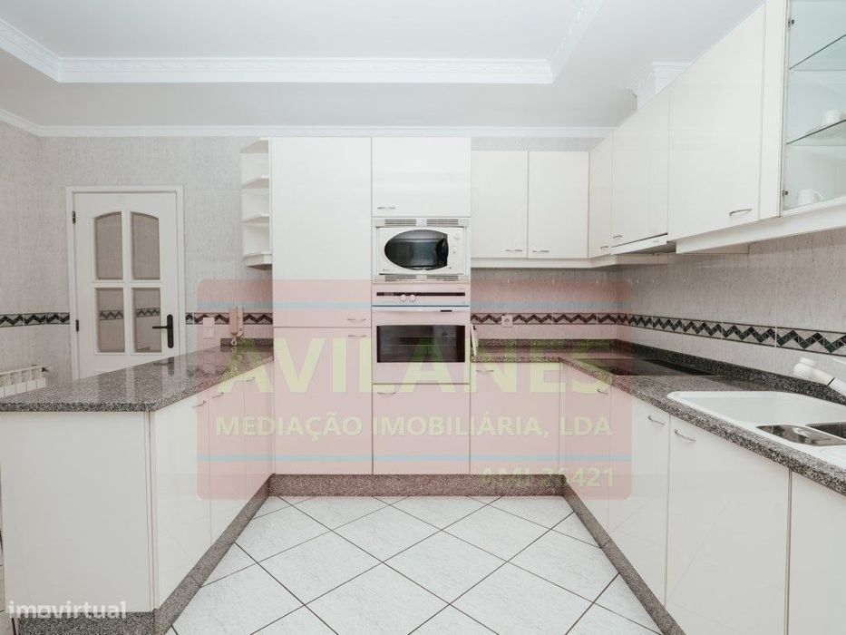 Apartamento T3 Recuado - Lobão