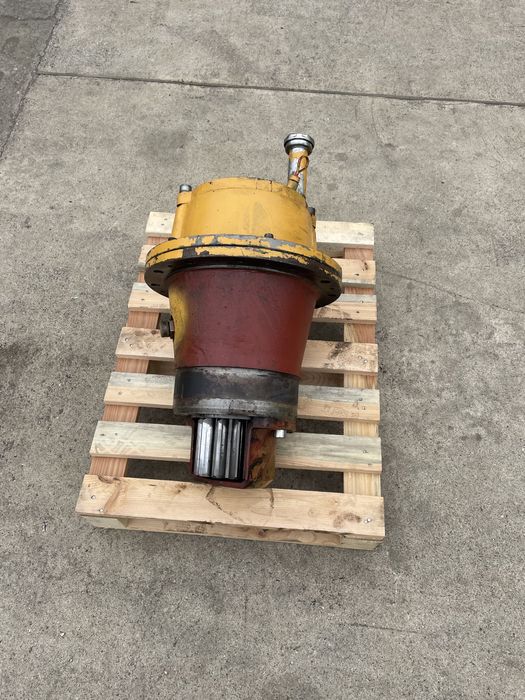 Reduktory obrotu, przekładnie do koparek LIEBHERR 914,924, 904 i inne