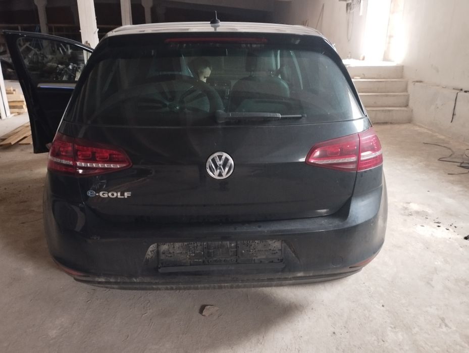 Разборка розборка шрот запчастини e golf golf 7 е гольф гольф 7 хетч