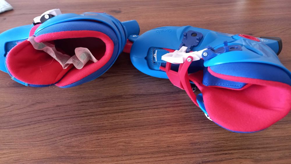 Patins  criança  ajustáveis