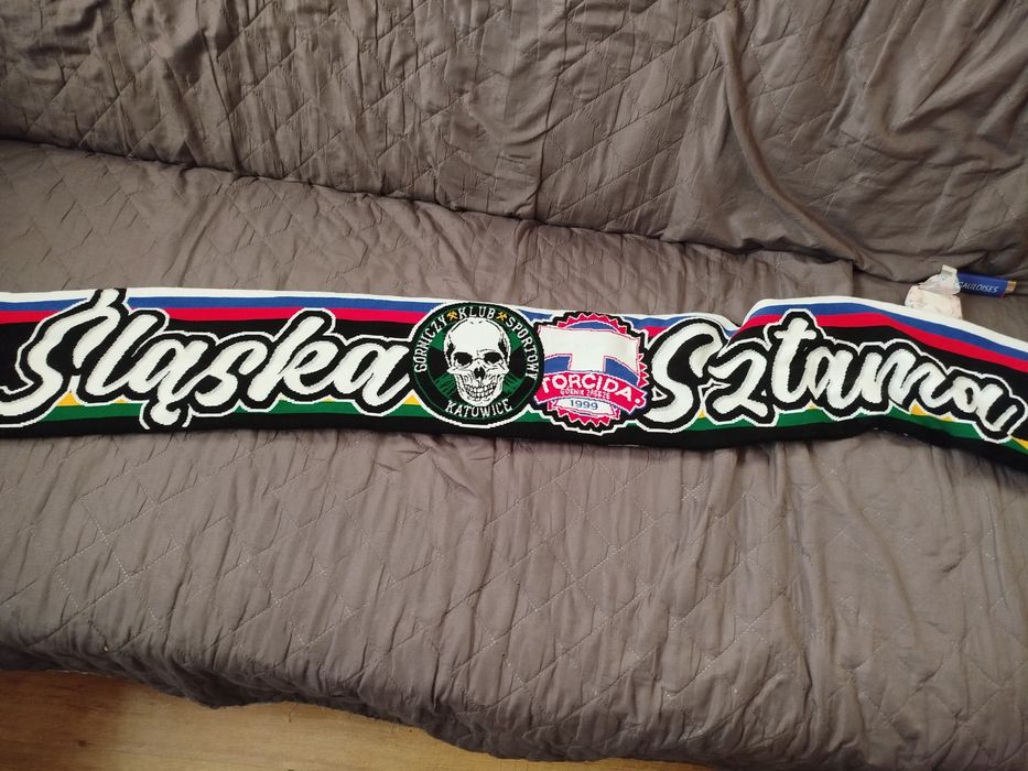 Szalik Gieksa Torcida