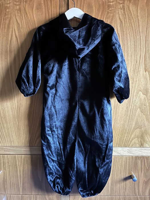 Disfarce de esqueleto para criança