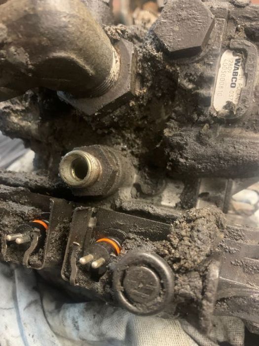 zawór ebs abs przyczepy, naczepy wabco 4005000810