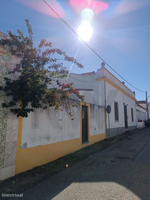 MORADIA DE ALDEIA "antiga morada de lavrador" em ALCARIA DA SERRA