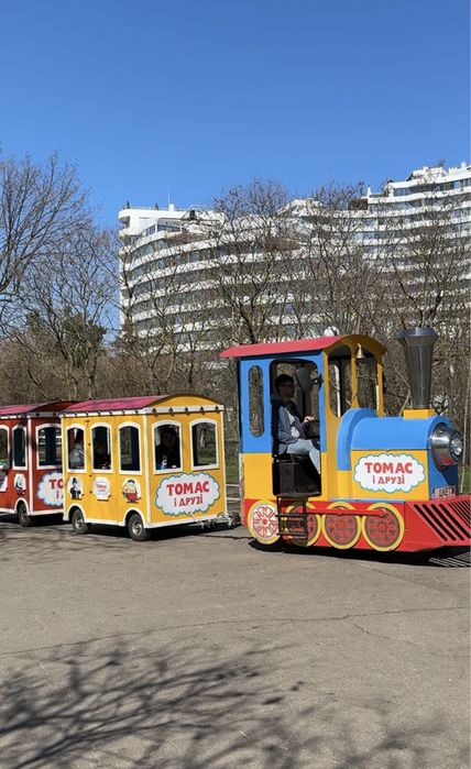 Продам детский поезд детский паровозик