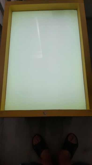 Стол для рисования песком.