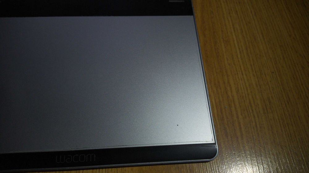 Графический планшет wacom intuos pen с пером.