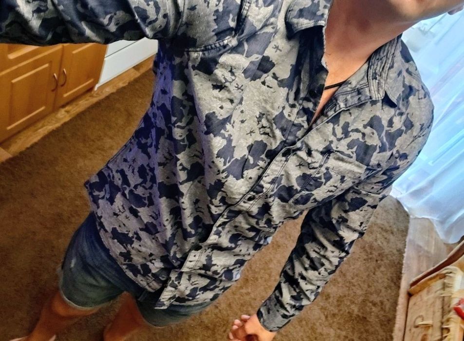 Стильная рубашка slim COLIN'S modern (р.S) ИДЕАЛЬНОЕ СОСТОЯНИЕ