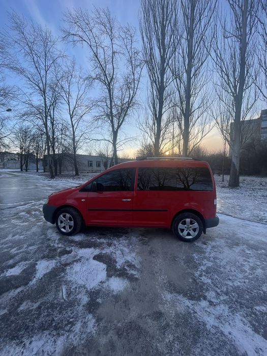 Фольксваген кадди в доглянутому стані
